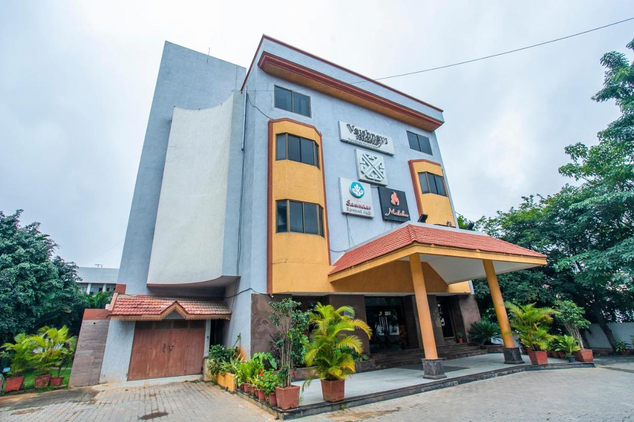 Oyo 18762 Vaishnavi Residency 호텔 벵갈루루 외부 사진
