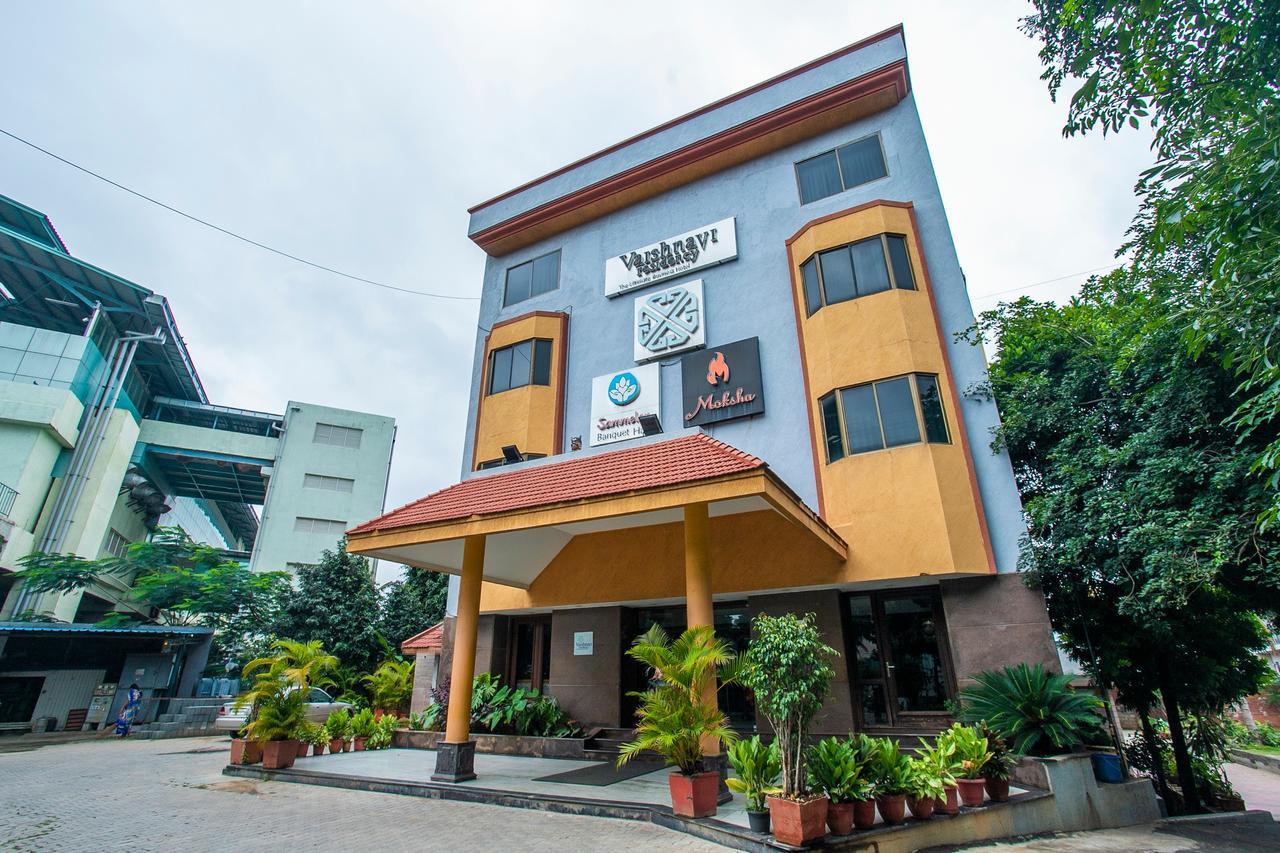 Oyo 18762 Vaishnavi Residency 호텔 벵갈루루 외부 사진